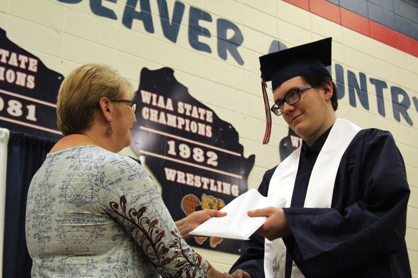 053019-reed-gallery-grad043
